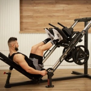Hack Squat – Leg Press G530